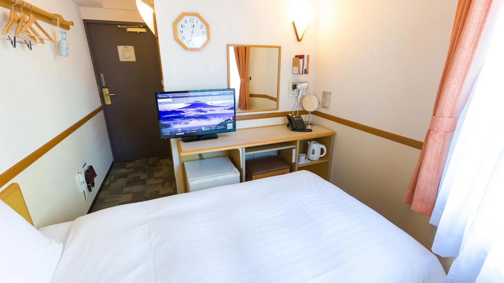 Toyoko Inn Tokyo Akiba Asakusabashi-Eki Higashi-Guchi Hotel